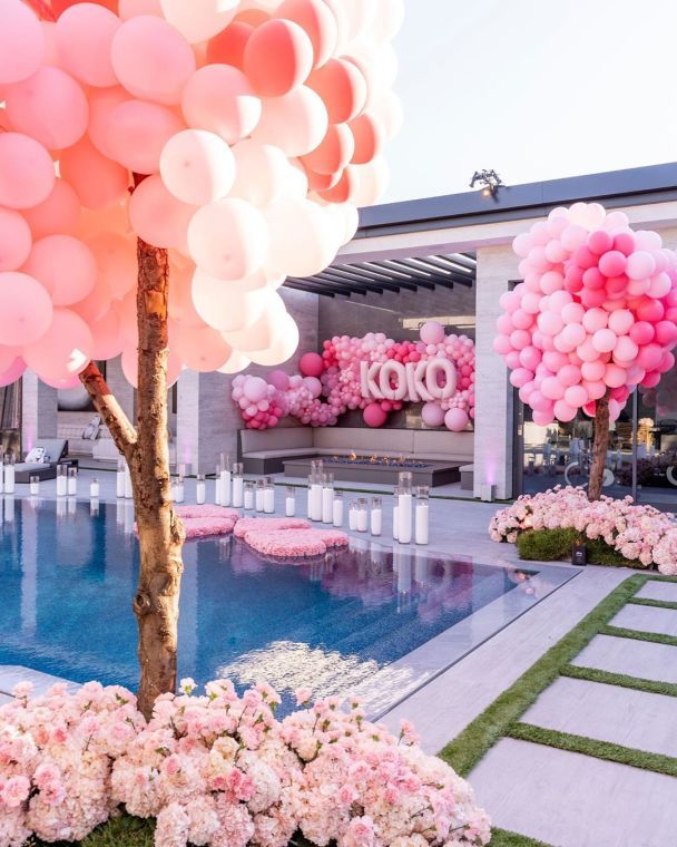  / © instagram.com/khloekardashian