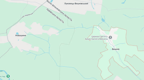 Село розташоване на межі Львівщини та Франківщини / © OLX