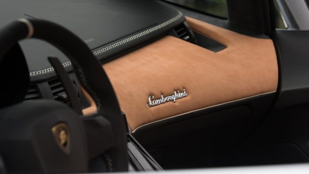 Lamborghini Centenario Roadster / © motor1.com