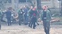 Зеленский почтил память погибших на месте атаки по дому в Киеве