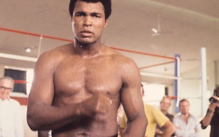 Легендарный Мохаммед Али выходил на ринг с болезнью Паркинсона