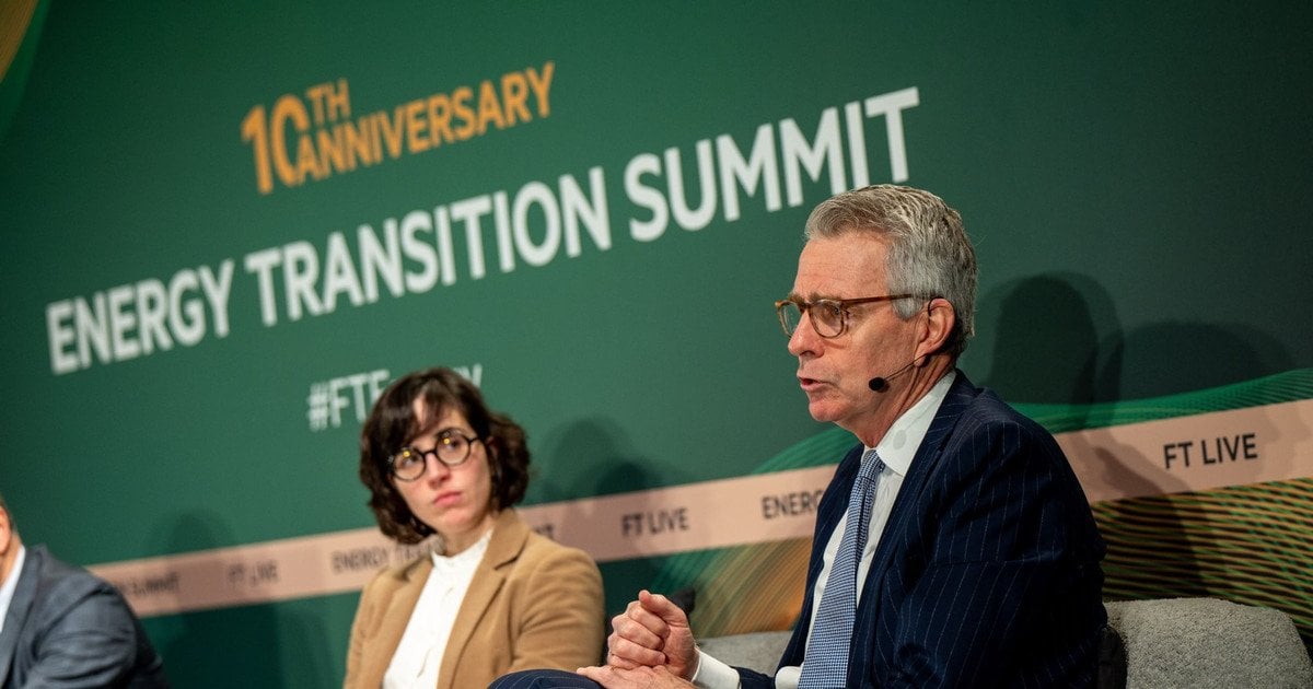 ДТЕК першим в Україні отримав скраплений газ з США через «Вертикальний коридор» - екс-заступник держсекретаря США Паєтт