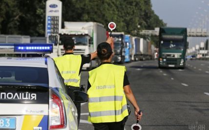Вантажівкам заборонили в’їжджати до Києва у години пік і визначили маршрути для проїзду в інший час