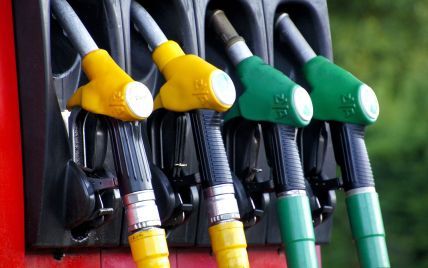 Українські АЗС змінили ціни на бензин та дизельне пальне