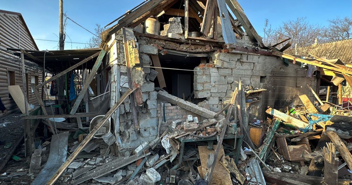 Обстрел гражданских домов россиянами на Запорожье
