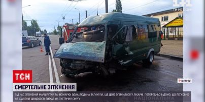 Новини України: у Вінниці зіткнулись маршрутка та легковик, один з водіїв загинув на місці
