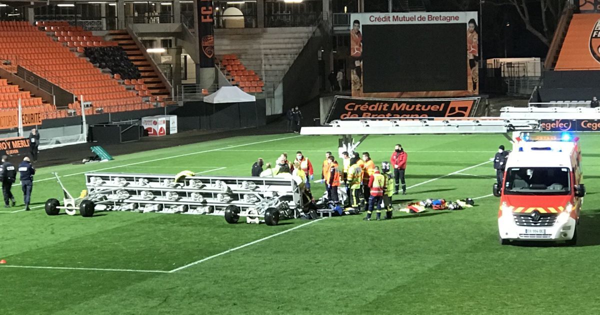 После матча Лорьян — Ренн произошла трагедия/twitter.com/lfretigne