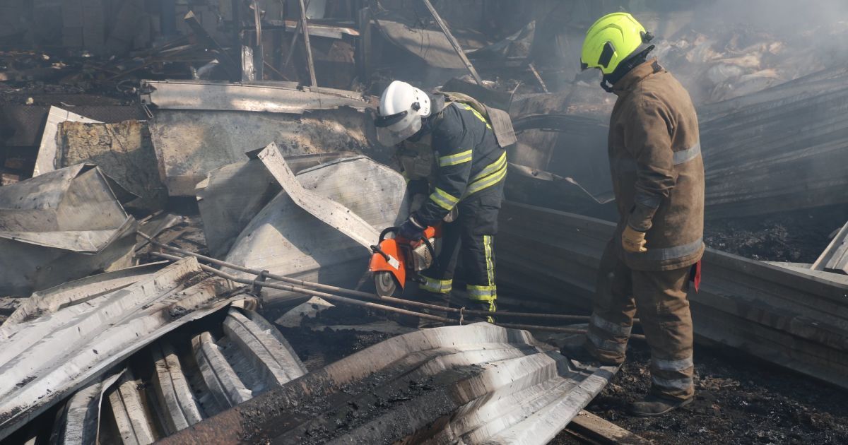 Окупанти обстріляли Чугуїв на Харківщині: відомо про 6 загиблих, є поранені