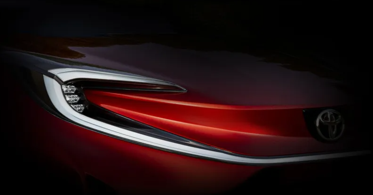 Toyota показала зображення нового електричного кросовера перед прем'єрою