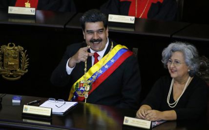 Мадуро предложил провести досрочные выборы парламента вместо президентских