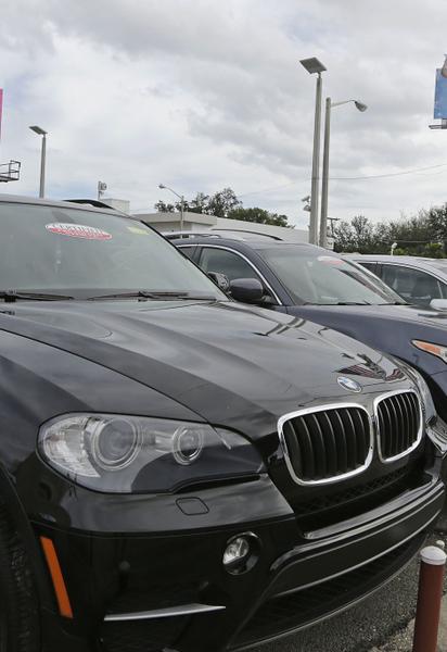 Масштабная афера с авто из США в Ровенской области