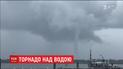 Ураган века в США: Флоридой пронеслись 2 ужасных водных торнадо