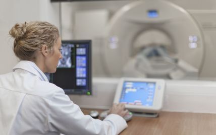 Магнітно-резонансна томографія: що потрібно знати про діагностику
