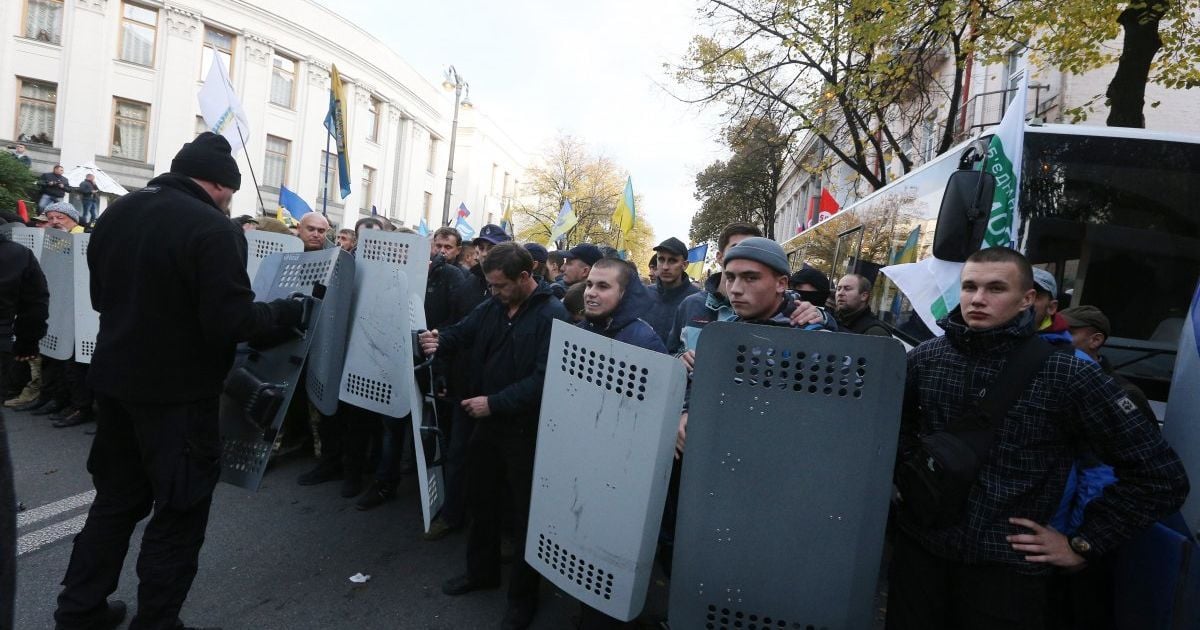 Во время митинга под Верховной Радой ограбили нацгвардейцев - Князев