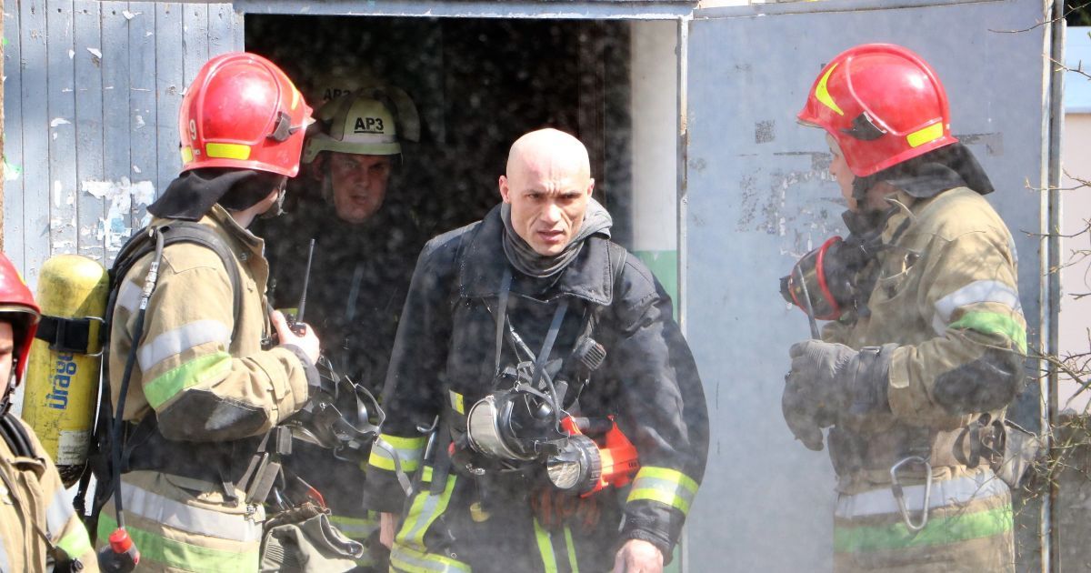 У Чернігівській області на заправці сталася пожежа, а потім вибух