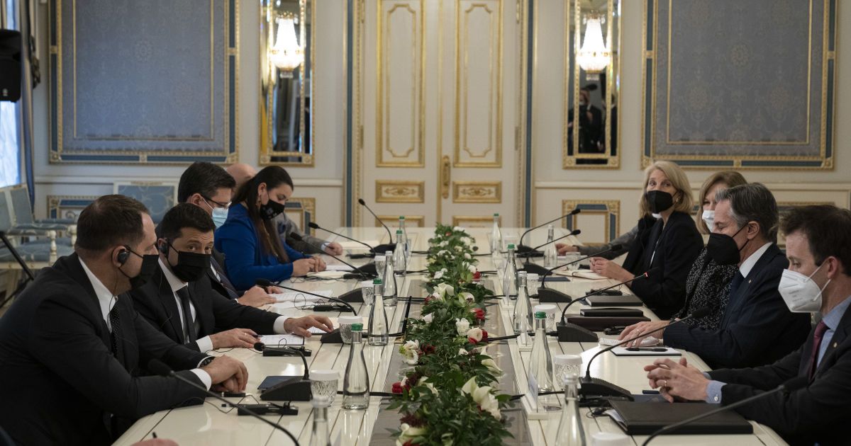 Военная угроза со стороны России: чего Украине ждать после визита госсекретаря США в Киев