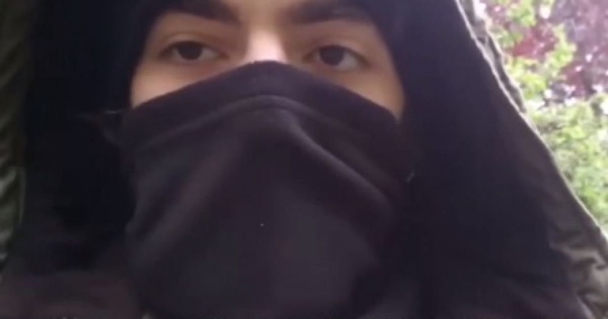 Бойовики "ІД" виклали відео з присягою чеченця, який влаштував різанину у Парижі