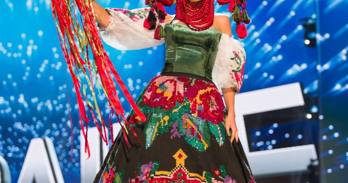 Альона Сподинюк представила національне вбрання на &laquo;Міс Всесвіт&raquo; / © PR-компанія "Дель Арте"