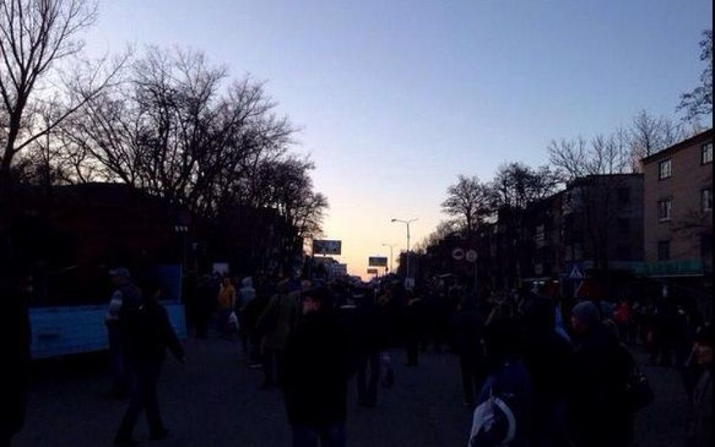 У місті збираються обурені люди / © twitter.com/IgorZ_ua