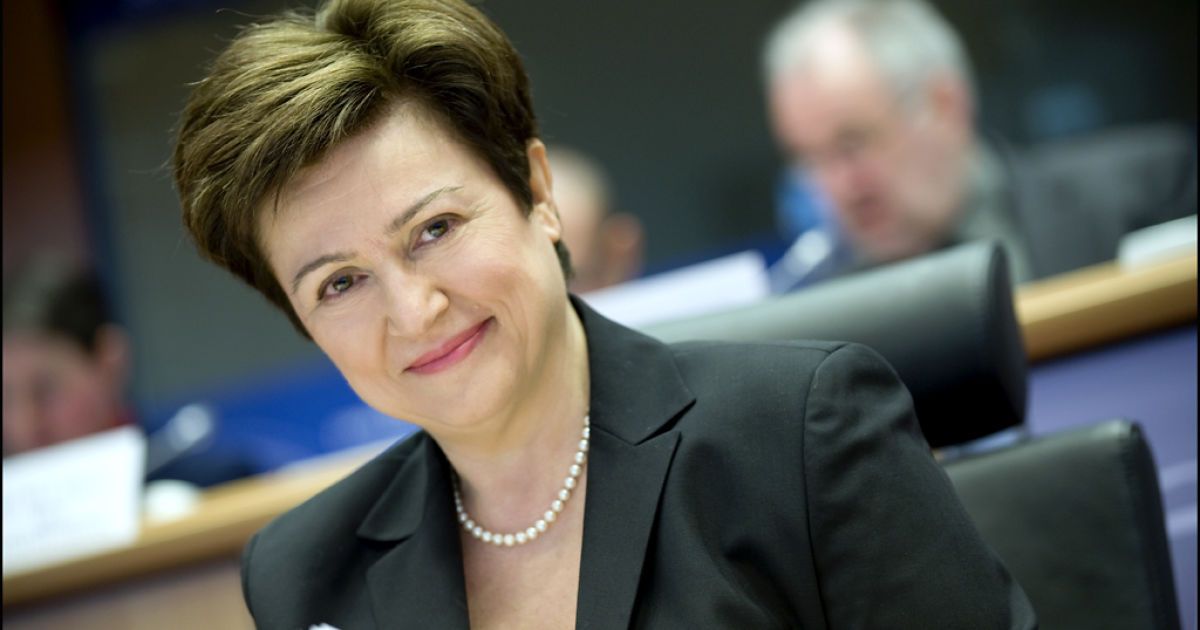 Георгиева заверила, что Евросоюз будет помогать Украине средствами на восстановление и после 2020 года