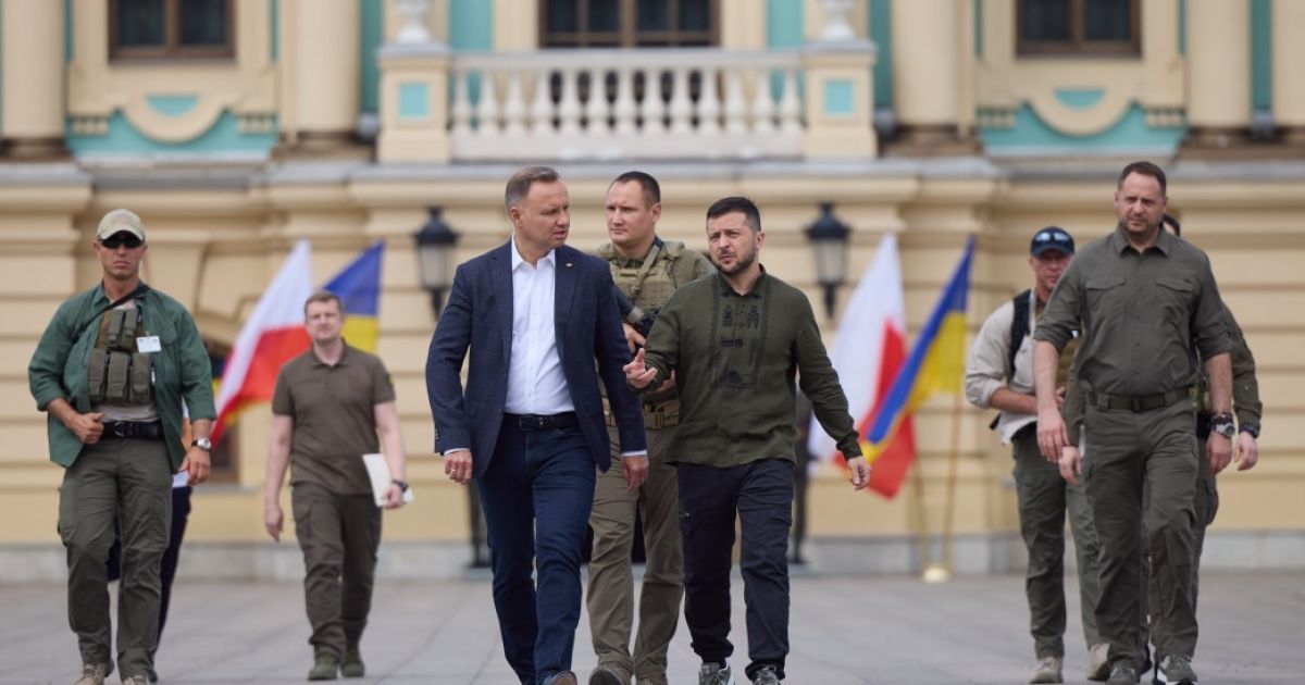 Дуда об’єднав у промові гімни України та Польщі, анонсувавши візит до звільненого Криму