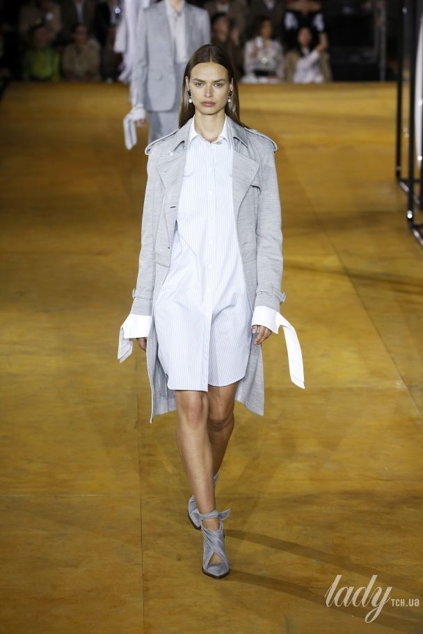 Коллекция Burberry прет-а-порте сезона весна-лето 2020 / © East News