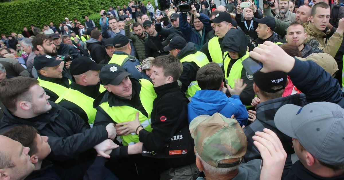 Прокуратура сообщила о подозрении координатору "титушек" в Днепре 9 мая – Сарган