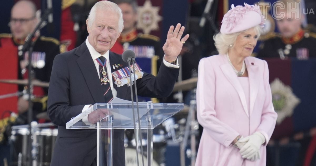 Королева Камилла и король Чарльз