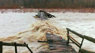 Закарпаття інтенесивно підтоплює. Річка Тиса вийшла з берегів / © Закарпатський кореспондент