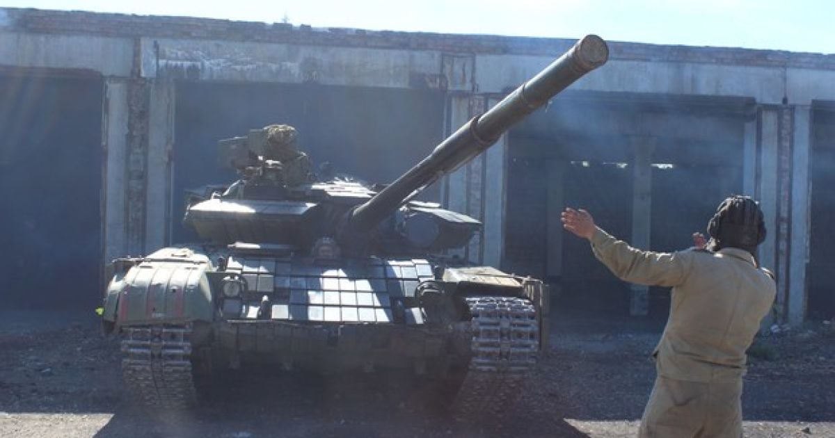 В воскресенье ВСУ также заявили об отводе вооружений, которые начались из Луганской области