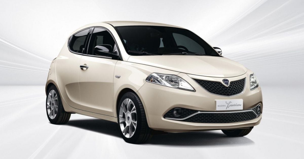 Lancia провела рестайлинг хетчбэка Ypsilon
