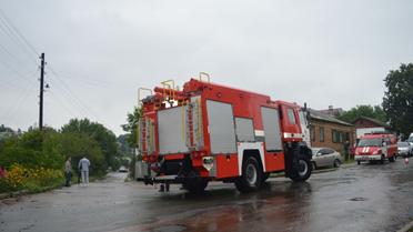 Евакуація у Чернігові_1 / © Управління ДСНС у Чернігівській області