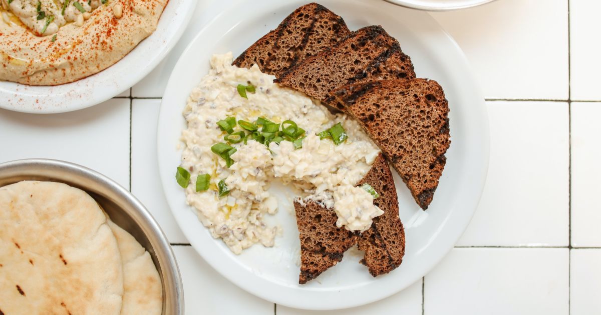 Пости у вересні 2022: коли, що можна і не можна робити та їсти