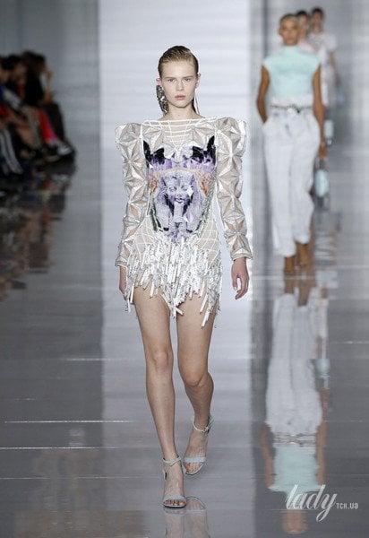 Коллекция Balmain прет-а-порте сезона весна-лето 2019 / © East News
