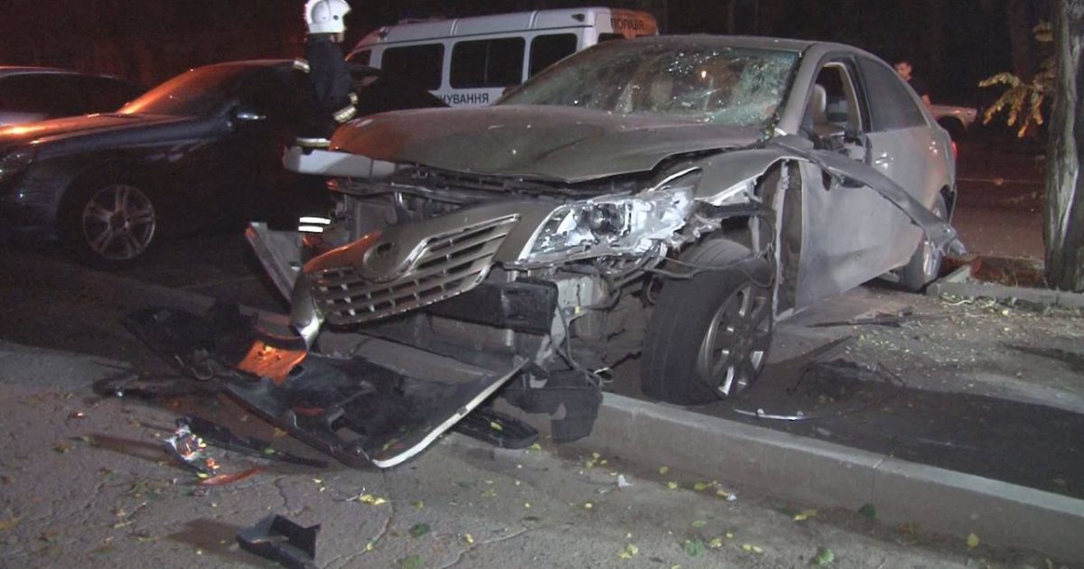 Авто в центре Одессы подорвали из-за долгов – СМИ