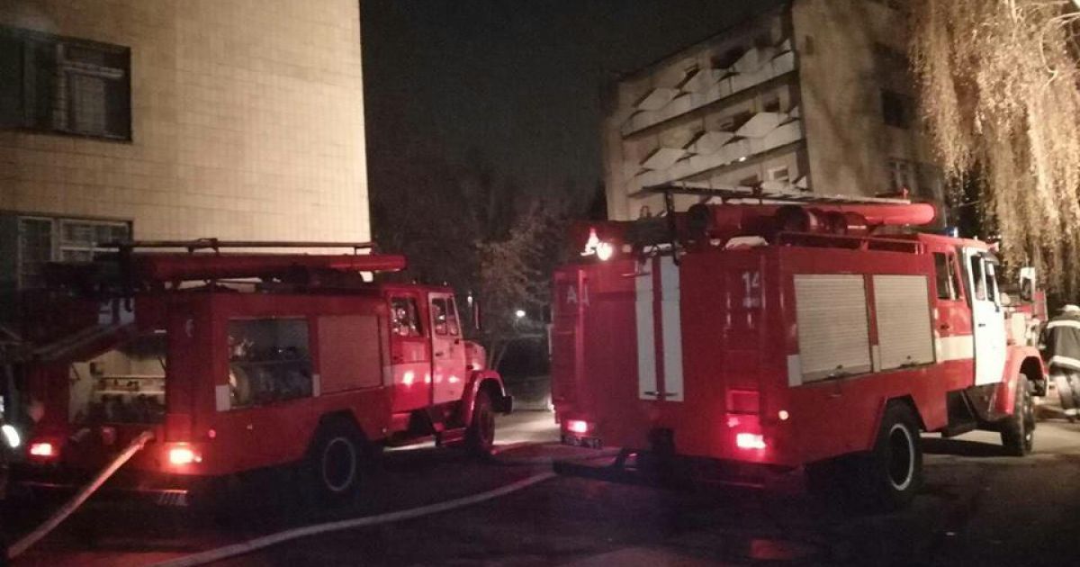 пожарные, спасатели
