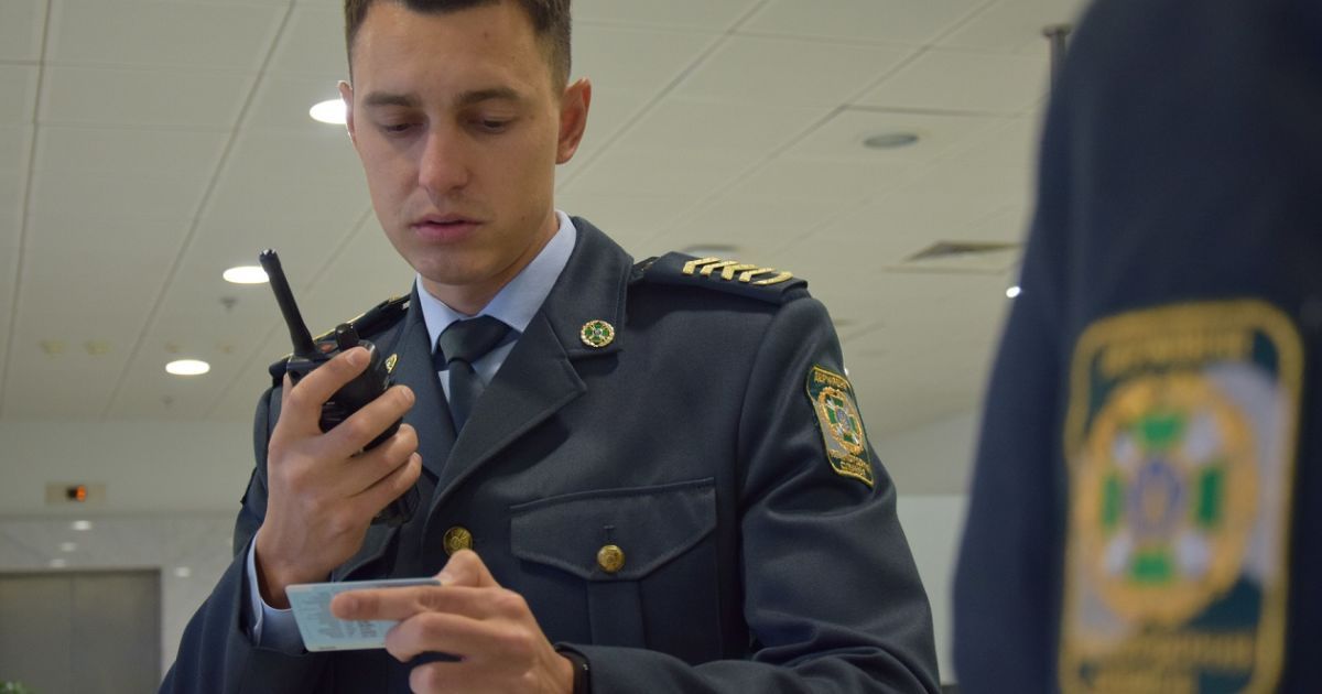 Обіцяли "героя РФ", але надурили: до України намагався в'їхати росіянин з "команди Путіна" (відео)