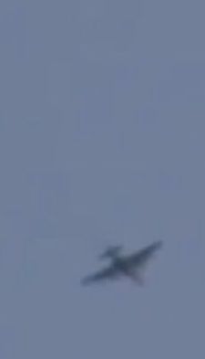 Сирийские повстанцы сбили российский самолет "СУ-25" в небе над провинцией Идлиб