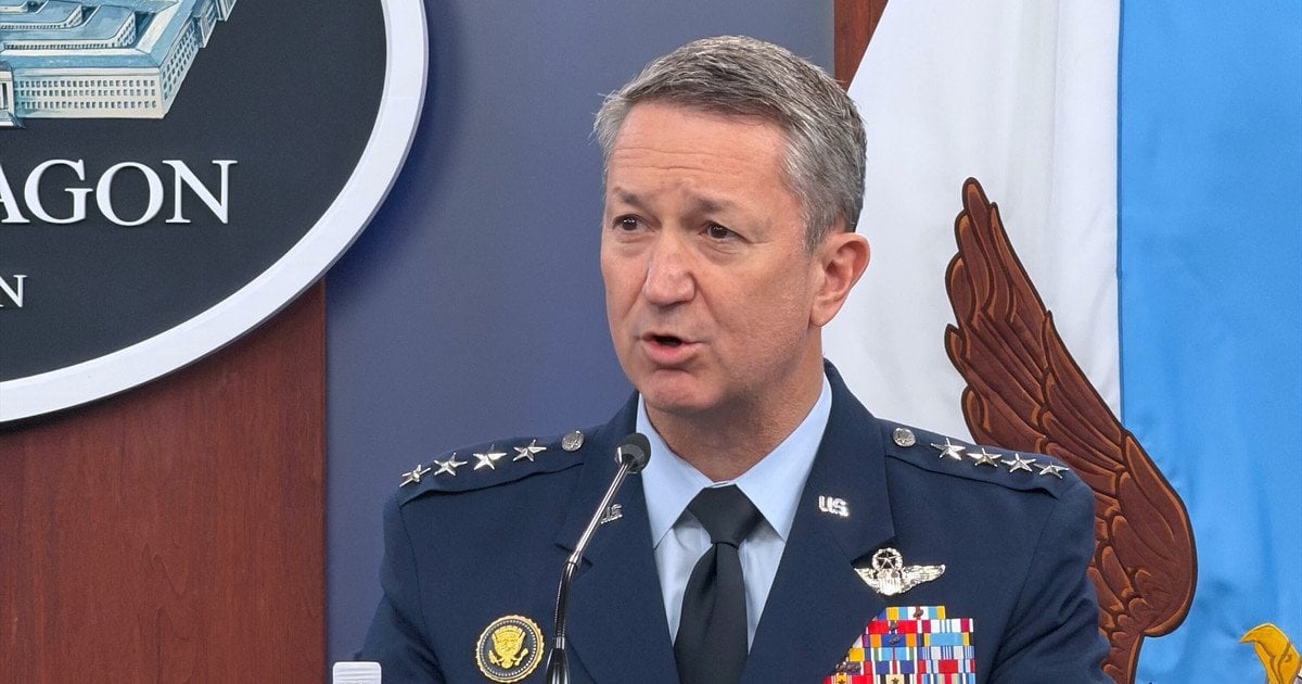 Генерал Дэн Кейн