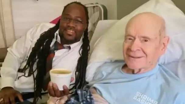 Чарли Хикс и Доннелл Столворт / © CBS News