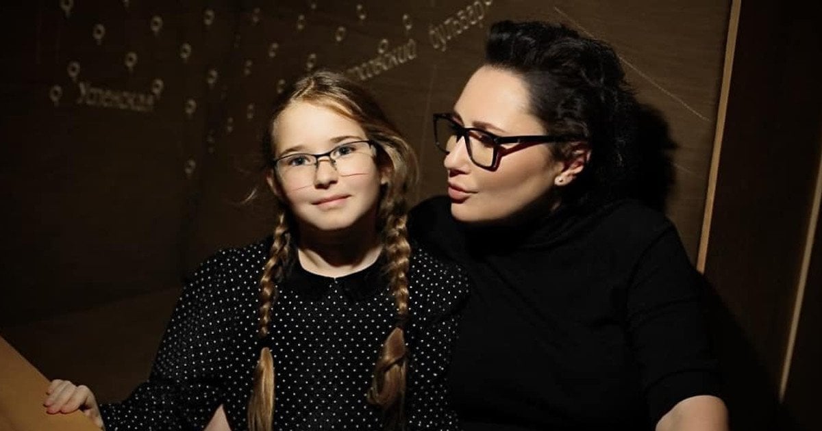 Олена Мозгова з донькою від Девіда Аксельрода