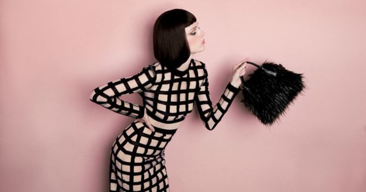 Коко Роша в рекламной кампании собственной коллекции сумок