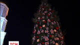 У Києві прикрасили головну новорічну ялинку країни