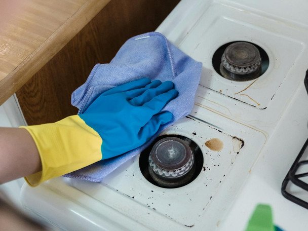 Вісім речей у домі, які ви обов’язково повинні чистити щодня — інакше хаос забезпечений