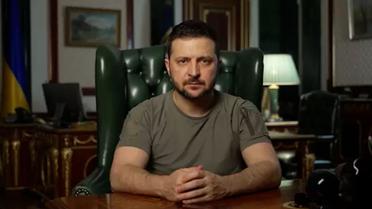 Зеленський за 3 листопада: на фронті хлопці йдуть вперед, окупанти – за кораблями