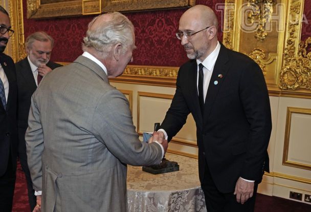 Денис Шмигаль і король Чарльз III / © Associated Press