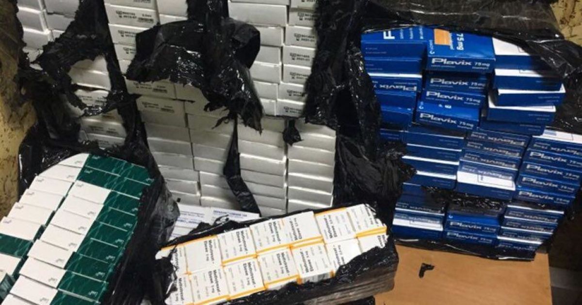 Из Польши в Украину пытались незаконно ввезти партию медикаментов на 250 тысяч гривен
