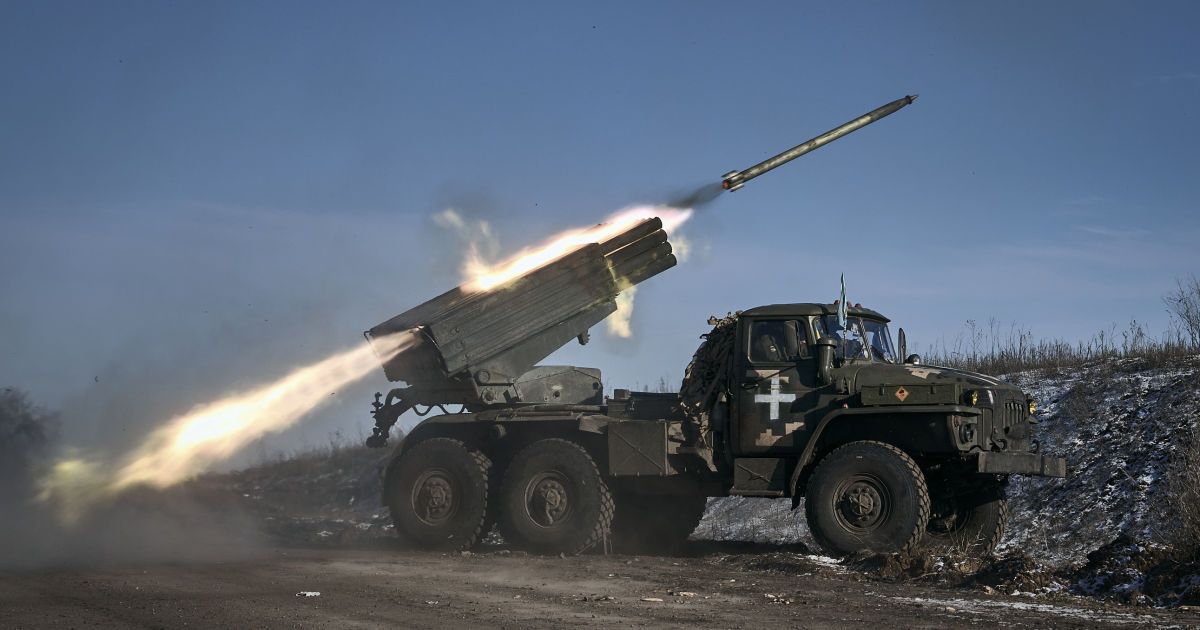 "ЗСУ ламають плани Росії": військовий експерт про ключові напрямки на фронті