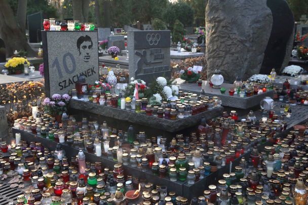 Могила легендарного футболиста варшавской "Легии" Казимежа Дейны / © Фото: Иоанна Боровская