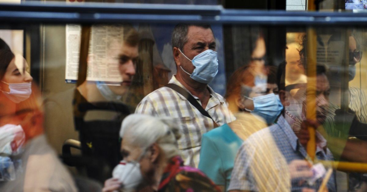 "Будет еще труднее": в ВОЗ спрогнозировали значительный рост смертности от коронавируса
